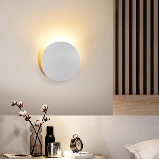 Lyra Arcus Round Wall Light