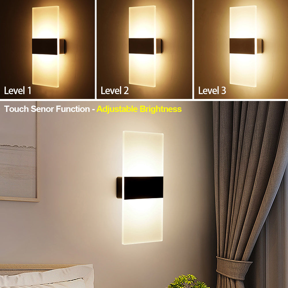 Lyra Plano Wall Light