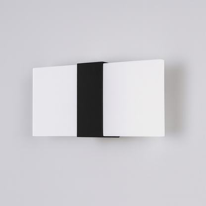 Garden Lights Black / 22CM Lyra Plano Wall Light