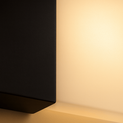 Garden Lights Lyra Plano Wall Light